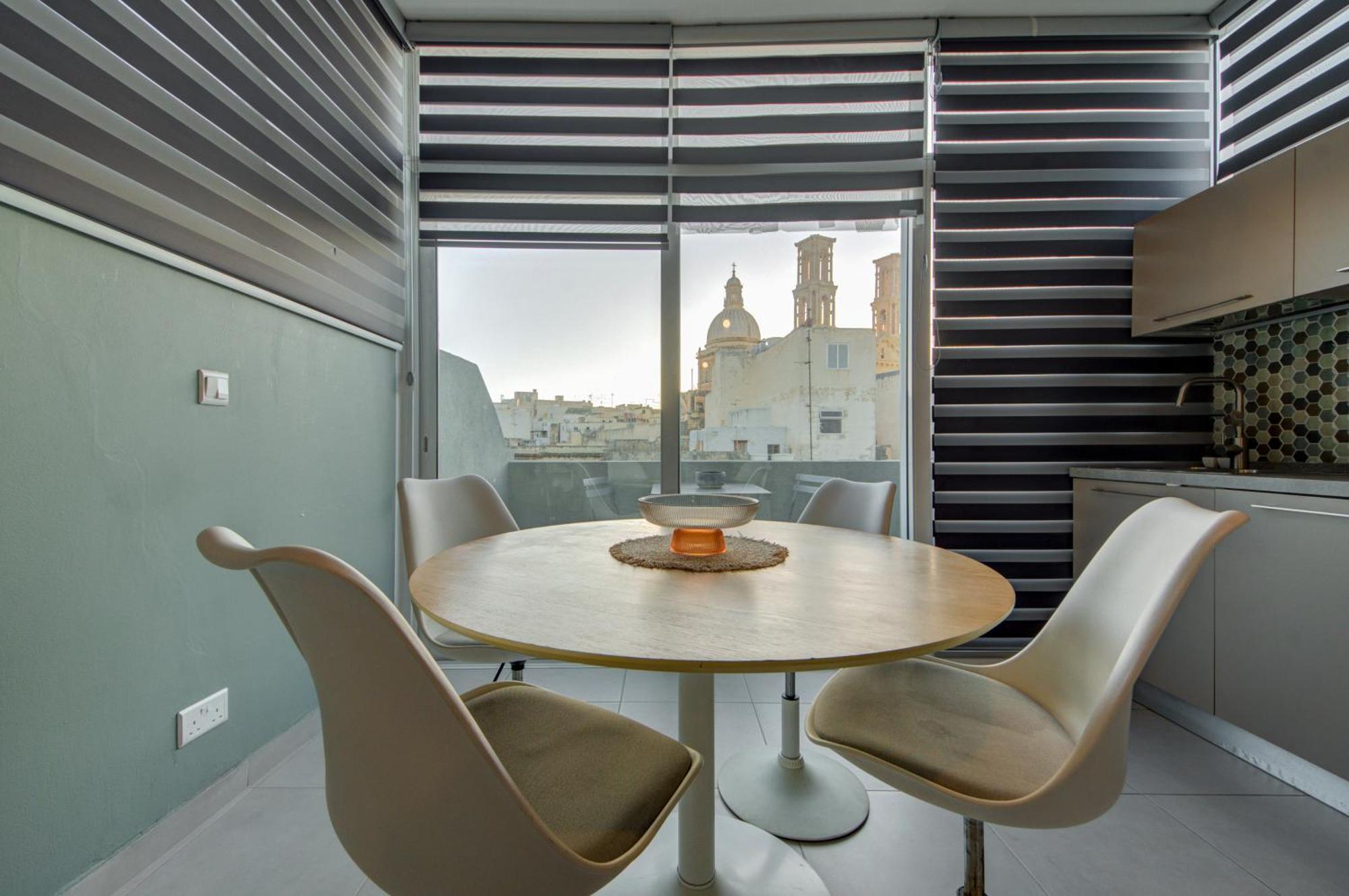 Cosy Penthouse In Hamrun - Walking Distance To Valletta Extérieur photo